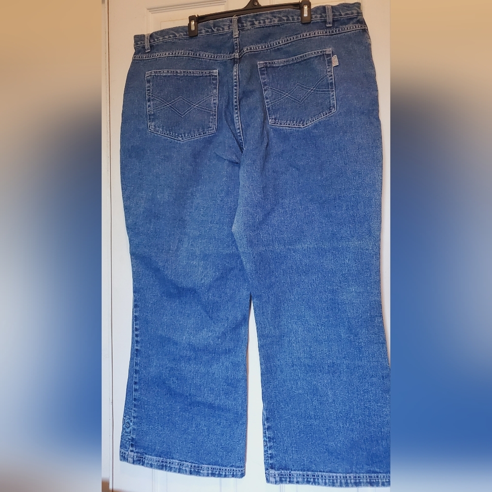 Jeans - Picture 4 of 4